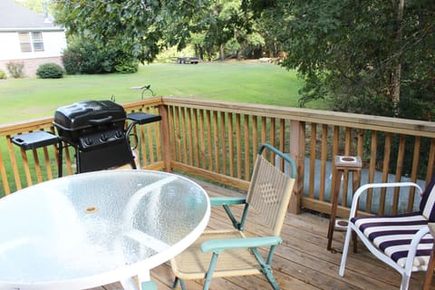 Deck with bbq and backyard