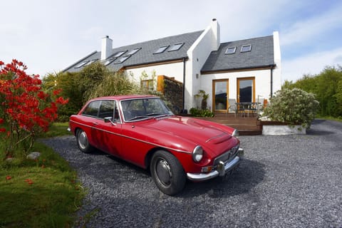 Croagh Patrick Apartment - Parking