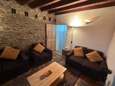 Lounge with character