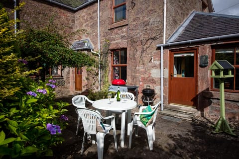 A perfect spot for outdoor dining.