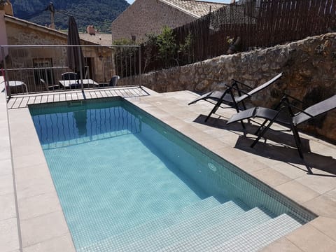 Pool area