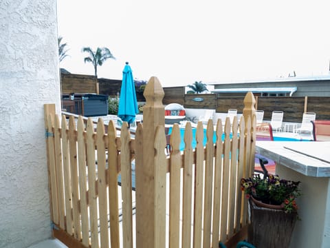 Child Protection Pool Gate