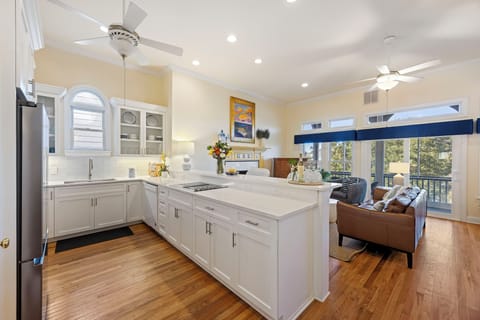 Fully Equipped Renovated Kitchen