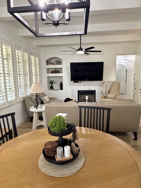 New floors throughout the villa. New furnishings. 