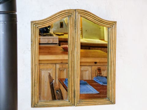 Love My Many Mirrors Throughout