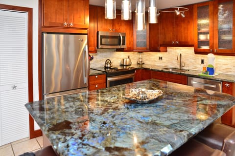 Complete, stunning kitchen remodel. Huge  island with seating for four, stocked.