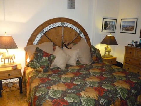 New king size Pillow top 