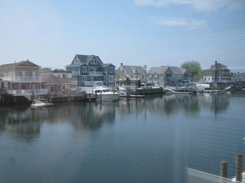 Beautiful bayfront views!