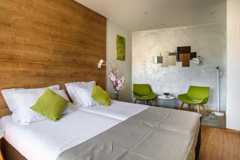 Minibar, in-room safe, desk, blackout drapes