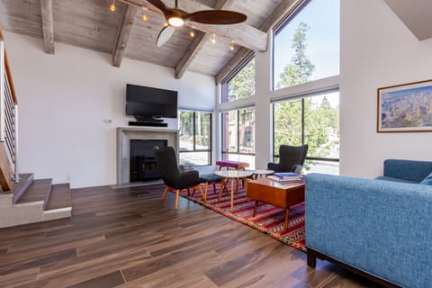 Townhome, 3 Bedrooms (Courchevel #9 Bldg. C) | Living area | Flat-screen TV, fireplace