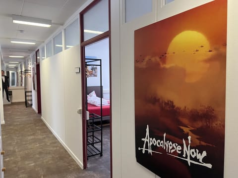 Economy Apartment, Multiple Beds, Shared Bathroom | Living area