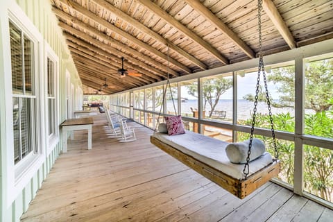 Perdido Beach Vacation Rental | 5BR | 4.5BA | 1,800 Sq Ft | Stairs Required