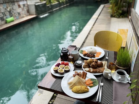 Breakfast meal
