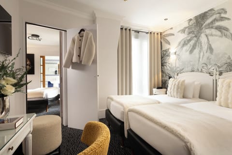 Family Quadruple Room, 2 Bedrooms, Non Smoking, Connecting Rooms | Desk, soundproofing, WiFi (free), bed sheets