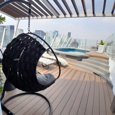 Outdoor pool, open 8:00 AM to 8:00 PM, sun loungers