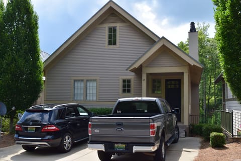 Home 10 - Drive Side