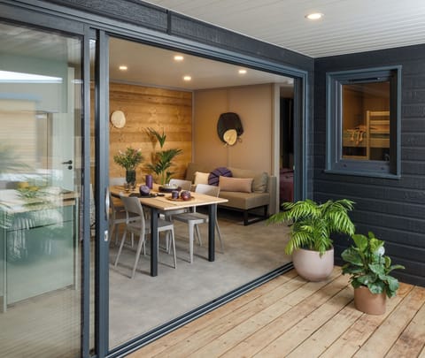 Family Chalet, 3 Bedrooms (7  pers) | Terrace/patio