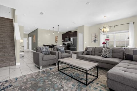 4955 Windermere Ave (2).jpg