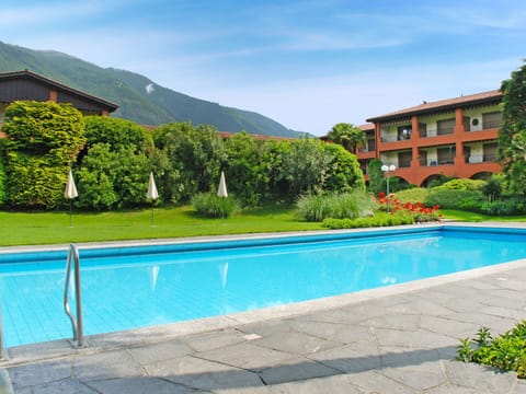 Property, Swimming Pool, Real Estate, Building, Residential Area, House, Estate, Resort, Vacation, Leisure
