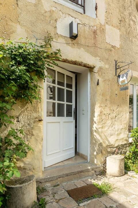 COTTAGE (2)