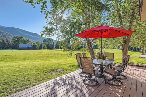 In a picturesque romantic setting, right on golf course: Sun Snow Colorado.com