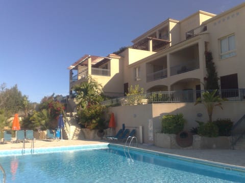 complex and pool