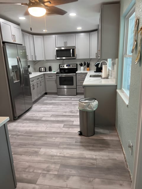 Kitchen 
K cup and filter coffee maker