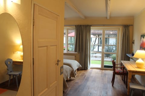 Comfort Double Room, 2 Twin Beds, Private Bathroom, Garden View | Egyptian cotton sheets, premium bedding, pillowtop beds