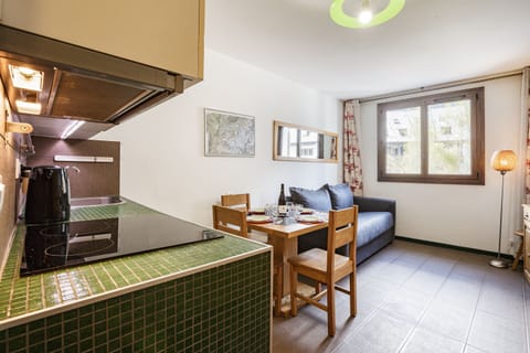 Kitchen and dining area