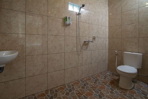 Luxury Villa, 2 Bedrooms | Bathroom shower