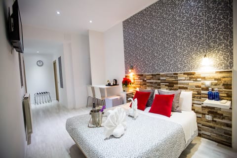 Classic Double Room, Balcony | In-room safe, desk, free WiFi, bed sheets