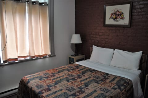 Standard Double Room | Iron/ironing board, rollaway beds, free WiFi