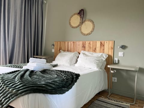 Basic Double Room, Private Bathroom | Individually decorated, desk, laptop workspace, free WiFi