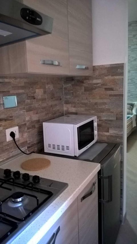 Junior Studio (Via A.M. Bandini, 10) | Egyptian cotton sheets, premium bedding, down comforters