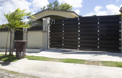 Private Entrance