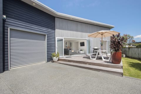 BBQ and outdoor furniture