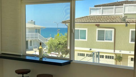 Window Bar Top
