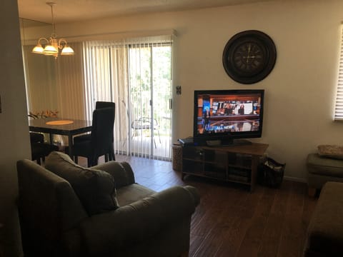 Very comfortable, convenient 
And peaceful!