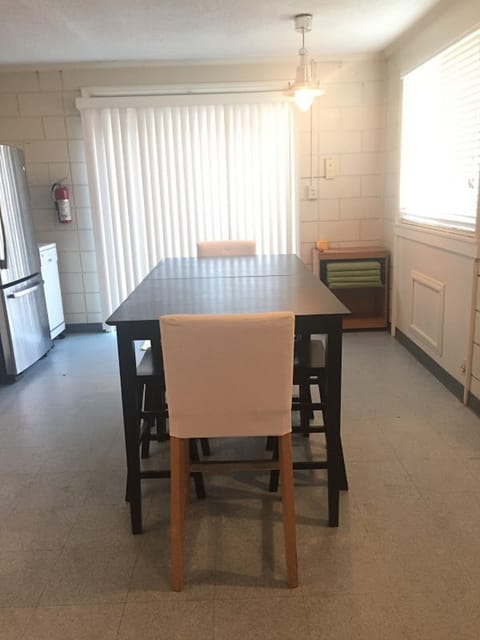 Kitchen table - seats 6