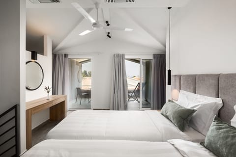 Duplex (55sqm) | In-room safe, iron/ironing board, free WiFi, bed sheets