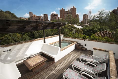 Terraza, Spa/Jacuzzi, Sun Bathing, Stunning City Views