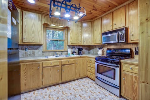 Knotty Pine Kitchen