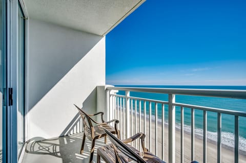 Elevated tranquility: Myrtle Beach's coast captured from the 17th floor balcony.