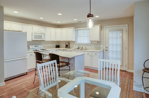 Dining Area and Kitchen