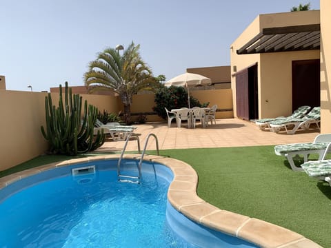 Large patio, with private pool.