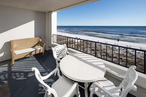 Directly south, the beautiful Gulf of Mexico-STEPS AWAY! - Beautiful white soft silky sand and emerald green waters on our Gulf Coast and you cannot get any closer to that shoreline than this!