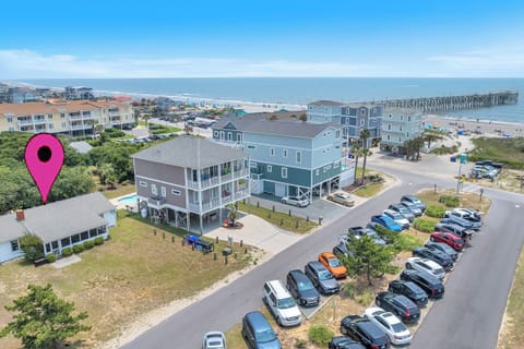 Aerial of Papa's Place / Overlooking the Ocean / Public Beach Access