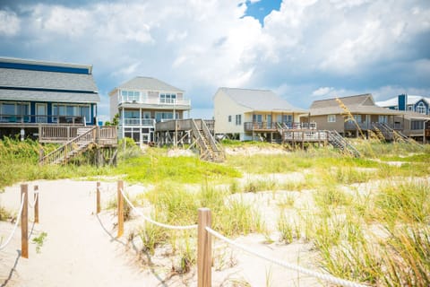 Beach Access / Exterior - Oceanfront (Summer time)
