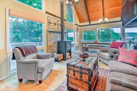 Madison Vacation Rental | 3BR | 2BA | 1,300 Sq Ft | Stairs Required