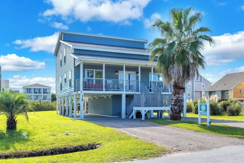 Exterior - Front